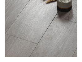 Sayzhou sandalwood V21251